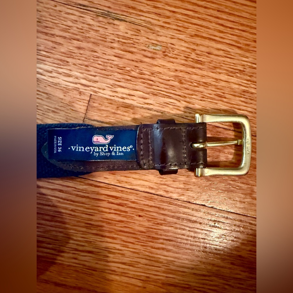 Vineyard Vines Canvas Club Whale Leather Brass Belt Mens Size 36 - Picture 2 of 5